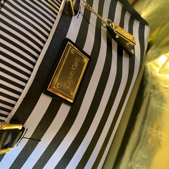 Calvin Klein Purse/Handbag - Picture 6 of 8